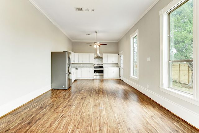 2721 Engelke Street, Houston, TX 77003