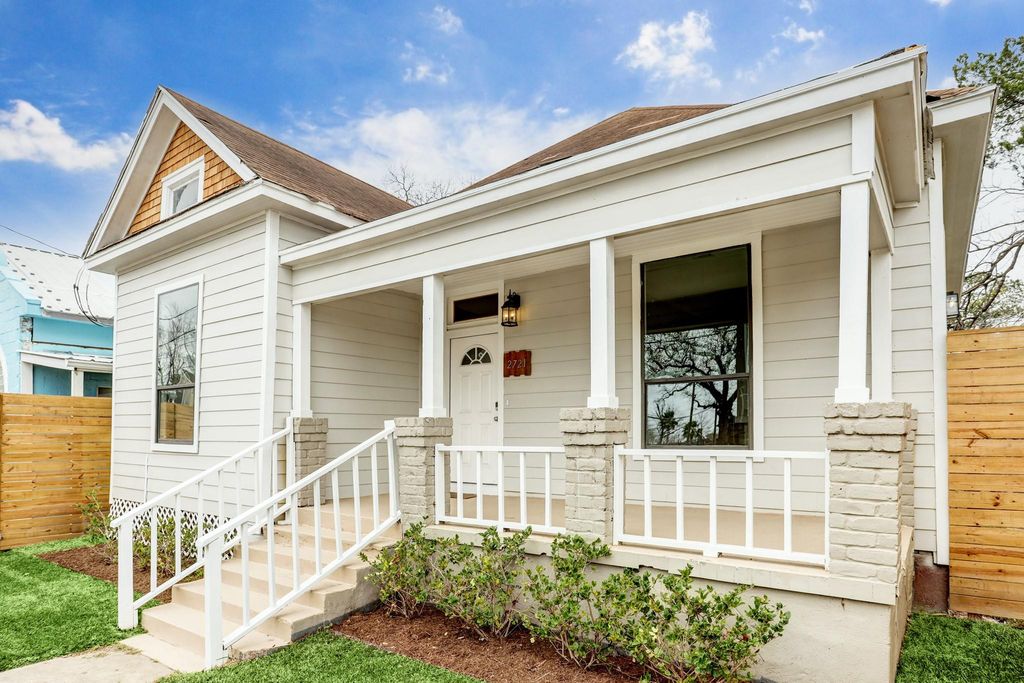 2721 Engelke Street, Houston, TX 77003