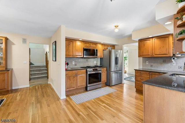 228 Clarken Dr, West Orange Twp., NJ 07052