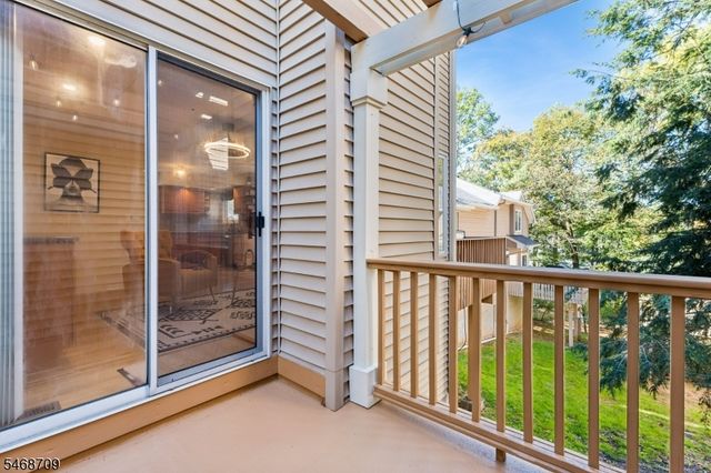 228 Clarken Dr, West Orange Twp., NJ 07052