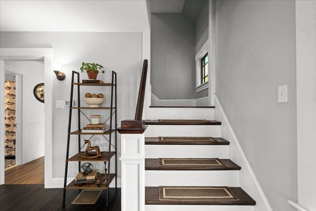 37 Acre St, Clinton, MA 01510