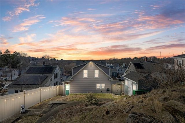 37 Acre St, Clinton, MA 01510