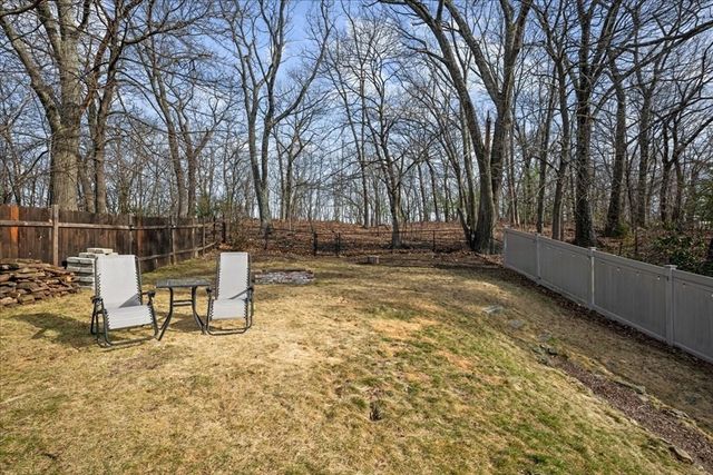 37 Acre St, Clinton, MA 01510