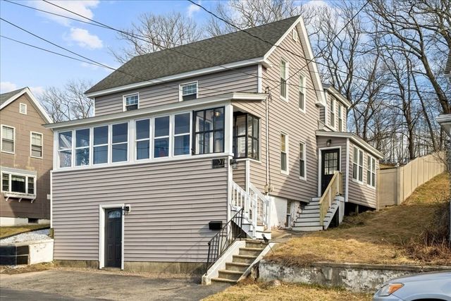 37 Acre St, Clinton, MA 01510