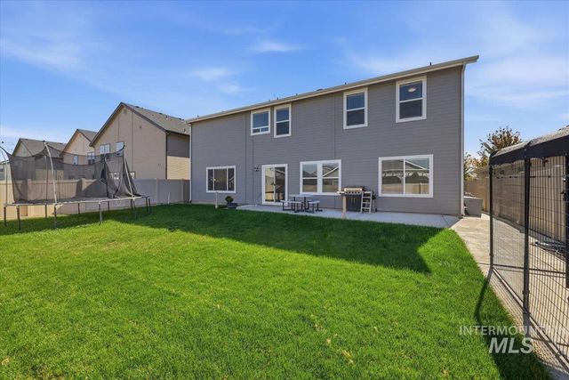7664 E Lafayette St, Nampa, ID 83687