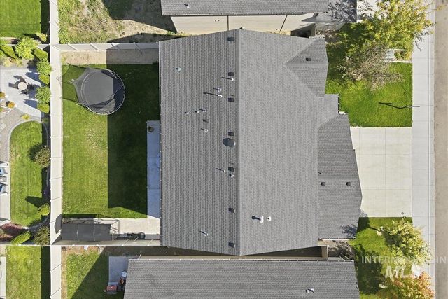 7664 E Lafayette St, Nampa, ID 83687
