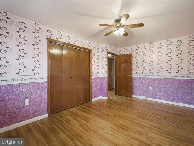 8522 NECK RD, Williamsport, MD 21795