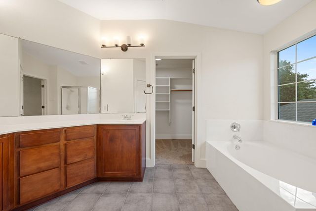 11000 Quarry Oaks TRL, Austin, TX 78717