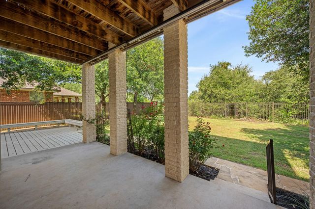 11000 Quarry Oaks TRL, Austin, TX 78717