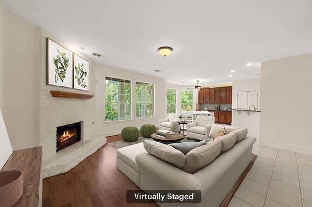 11000 Quarry Oaks TRL, Austin, TX 78717
