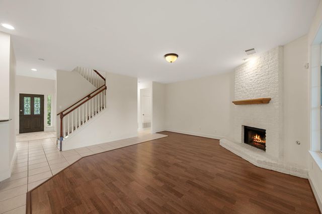 11000 Quarry Oaks TRL, Austin, TX 78717