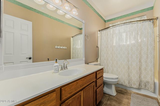 6260 E VIRGINIA Street, Mesa, AZ 85215