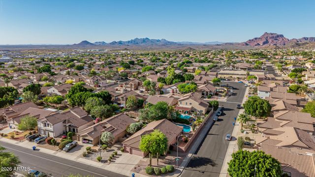 6260 E VIRGINIA Street, Mesa, AZ 85215