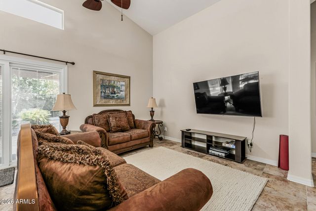 6260 E VIRGINIA Street, Mesa, AZ 85215