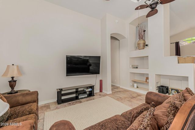 6260 E VIRGINIA Street, Mesa, AZ 85215