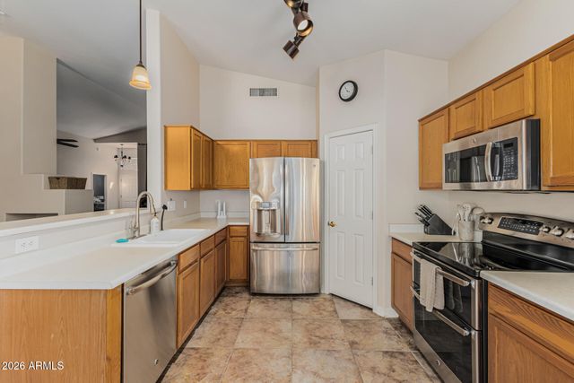 6260 E VIRGINIA Street, Mesa, AZ 85215