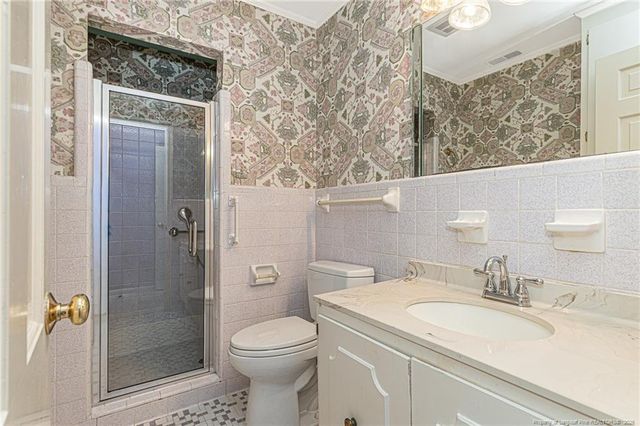 106 Northview Drive, Fayetteville, NC 28303