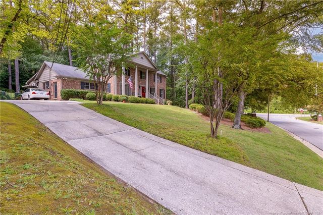 106 Northview Drive, Fayetteville, NC 28303