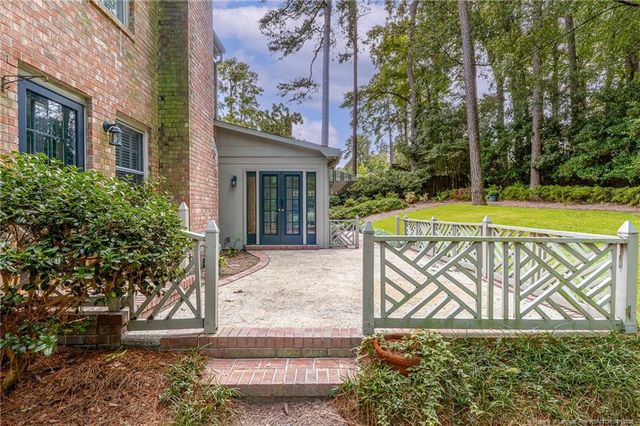106 Northview Drive, Fayetteville, NC 28303