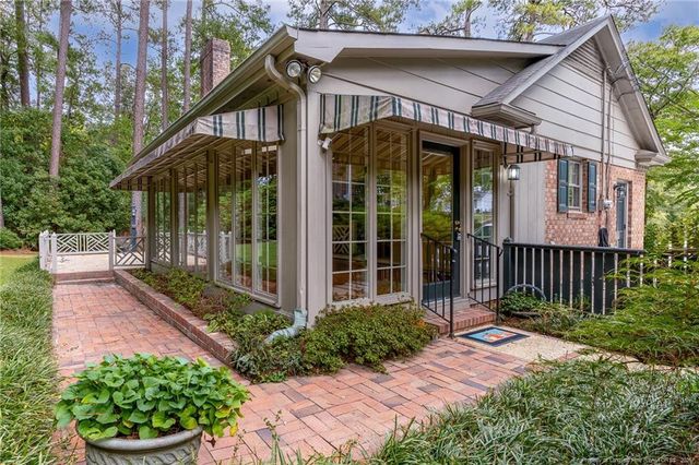 106 Northview Drive, Fayetteville, NC 28303