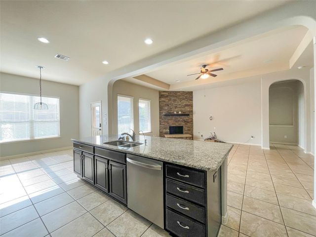 6121 Norwood Mills Court, League City, TX 77573