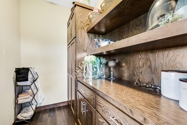 6699 313th Avenue NE, North Branch, MN 55056