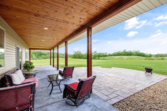 6699 313th Avenue NE, North Branch, MN 55056