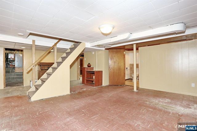 112 Lake Street, Bergenfield, NJ 07621
