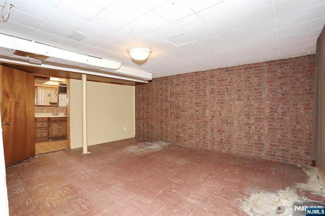 112 Lake Street, Bergenfield, NJ 07621