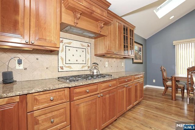 112 Lake Street, Bergenfield, NJ 07621
