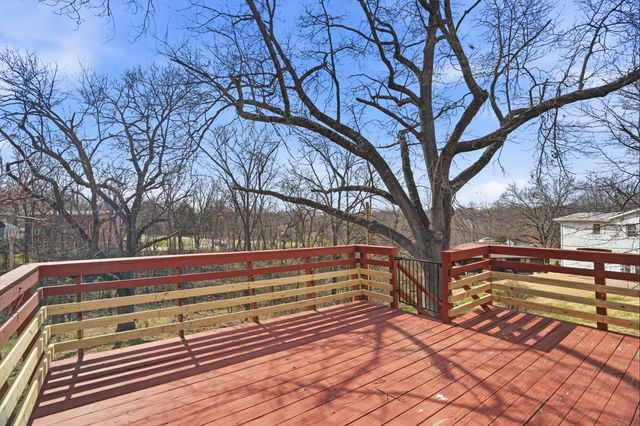 2214 BLUFF BLVD, Columbia, MO 65201