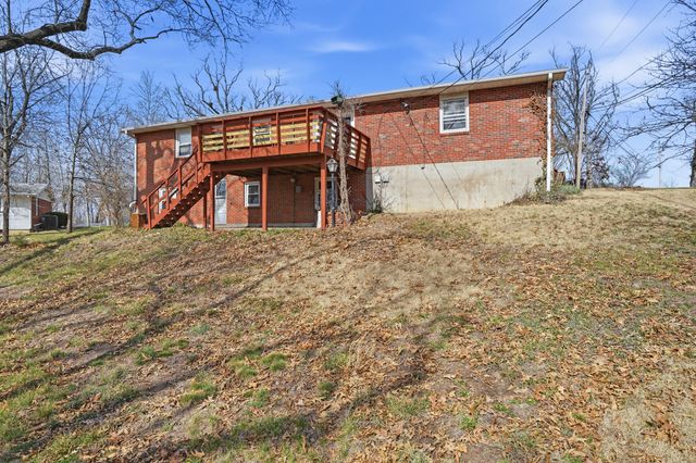 2214 BLUFF BLVD, Columbia, MO 65201