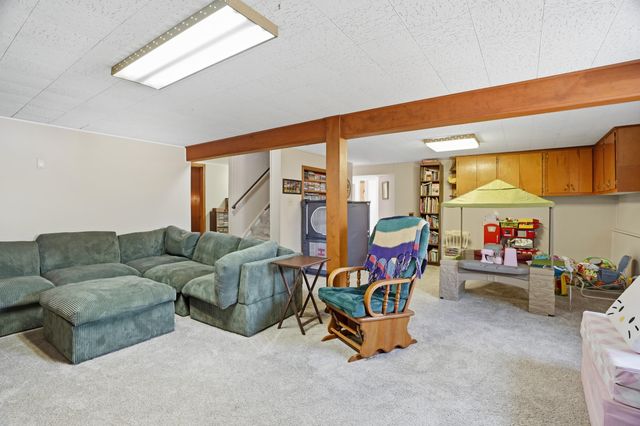 2214 BLUFF BLVD, Columbia, MO 65201