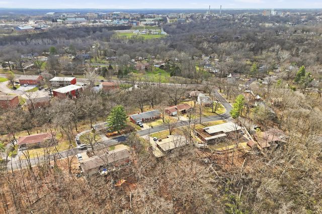 2214 BLUFF BLVD, Columbia, MO 65201