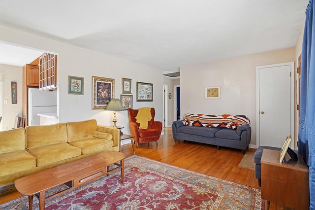 2214 BLUFF BLVD, Columbia, MO 65201