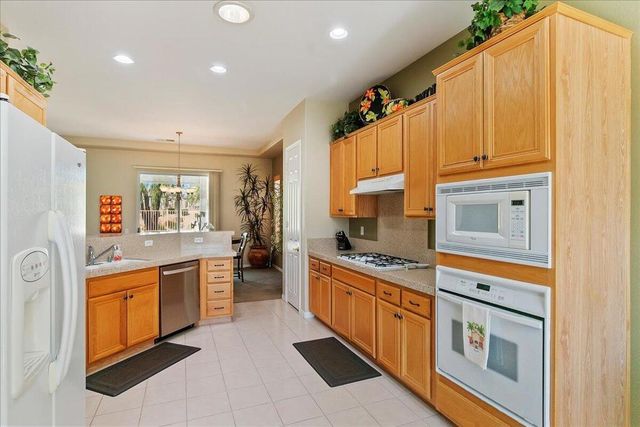 43539 Corte Del Oro, La Quinta, CA 92253