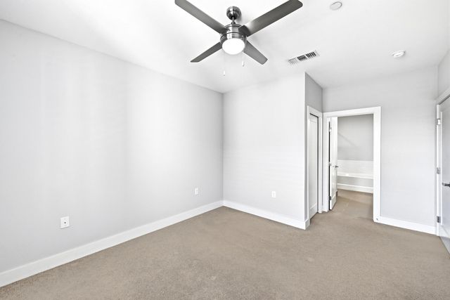 2801 Dulce LN 722, Austin, TX 78704