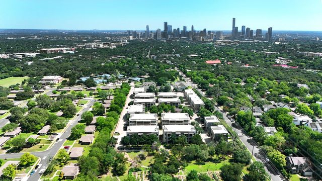 2801 Dulce LN 722, Austin, TX 78704