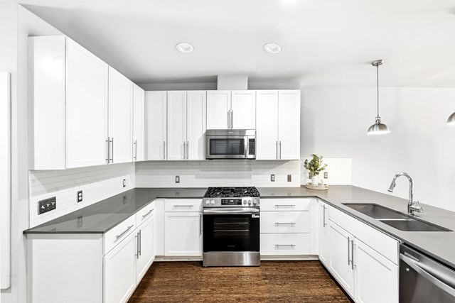 2801 Dulce LN 722, Austin, TX 78704