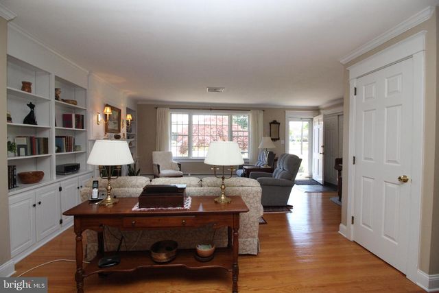 487 SCHOOLHOUSE RD, Harleysville, PA 19438
