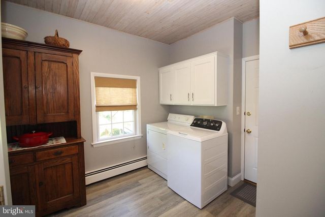 487 SCHOOLHOUSE RD, Harleysville, PA 19438