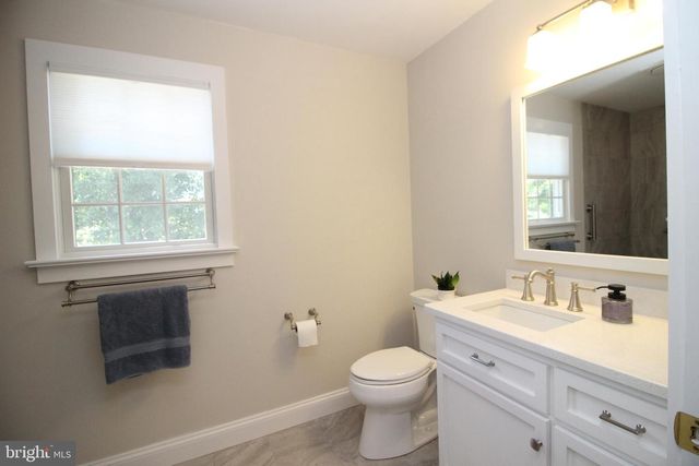487 SCHOOLHOUSE RD, Harleysville, PA 19438