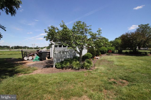 487 SCHOOLHOUSE RD, Harleysville, PA 19438