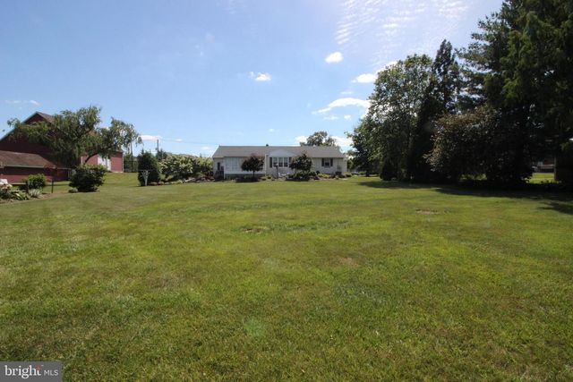 487 SCHOOLHOUSE RD, Harleysville, PA 19438