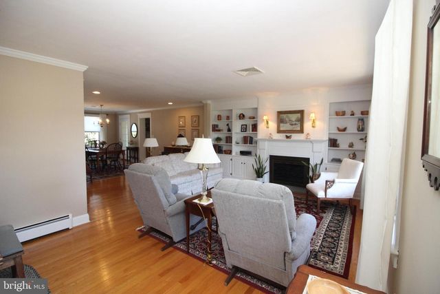 487 SCHOOLHOUSE RD, Harleysville, PA 19438