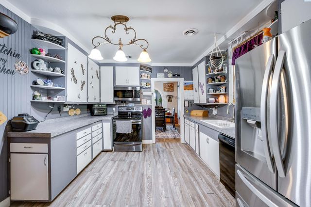 305 S Whitman Ave, La Crosse, WA 99143