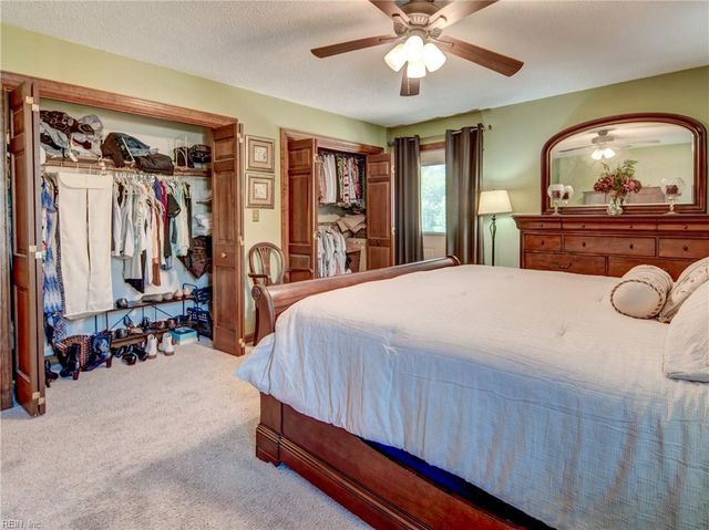 3232 Shadyside LN, Chesapeake, VA 23321