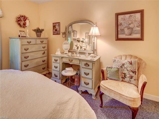 3232 Shadyside LN, Chesapeake, VA 23321
