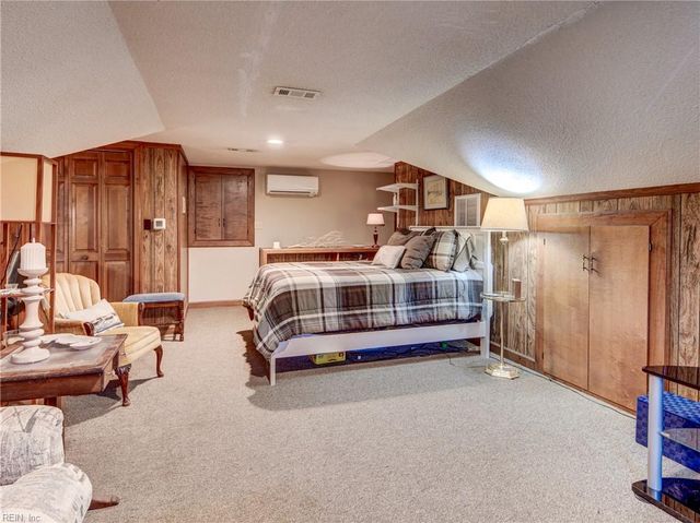 3232 Shadyside LN, Chesapeake, VA 23321