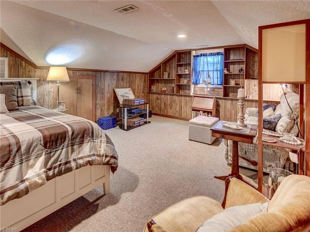 3232 Shadyside LN, Chesapeake, VA 23321